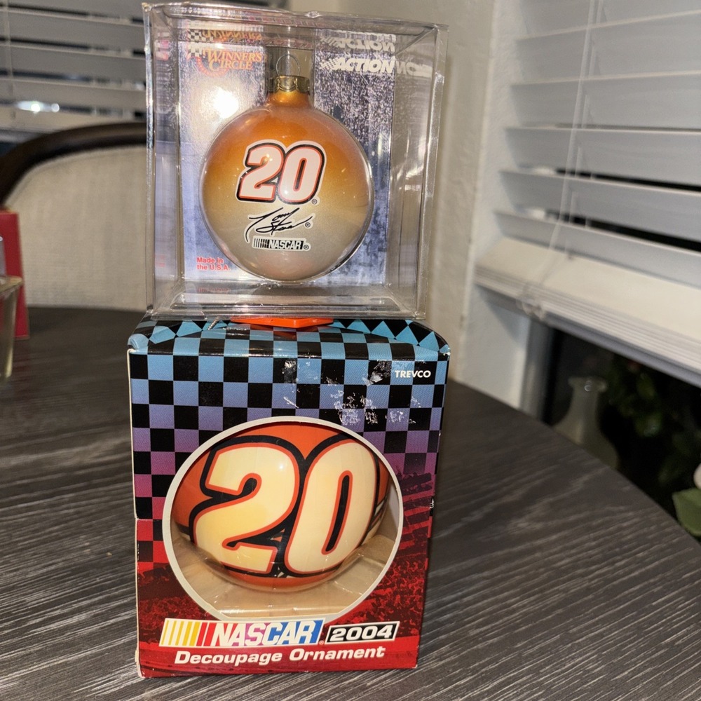 Tony Stewart Nascar 2004 Ornaments Set Of‎ 2